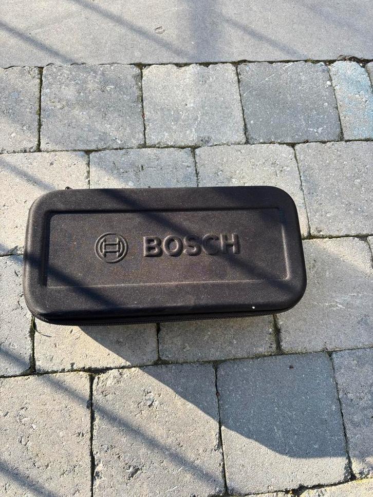 Bosch Isio Accu Trimmer - Perfect voor precisie!, Tuin en Terras, Heggenscharen, Gebruikt, Accu, Ophalen of Verzenden