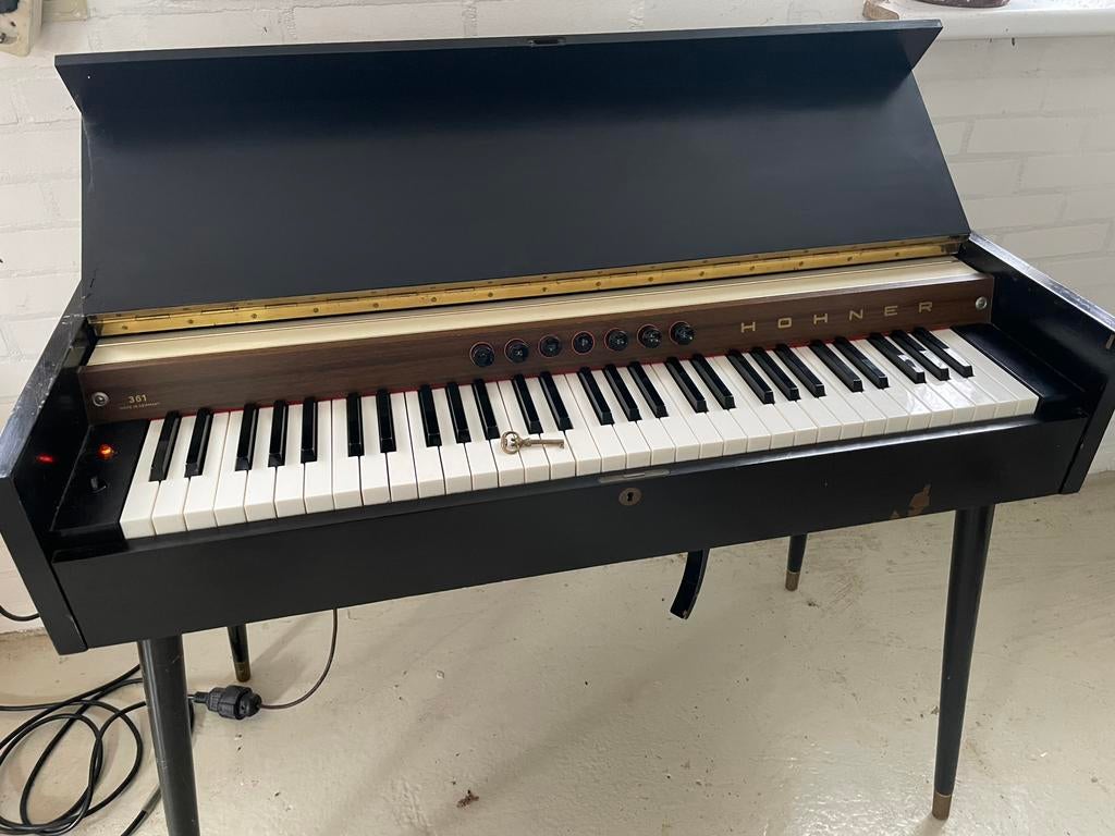 Hohner 361 harmonium (zeldzaam), Muziek en Instrumenten, Piano's, Gebruikt, Overige typen, Zwart, Ophalen
