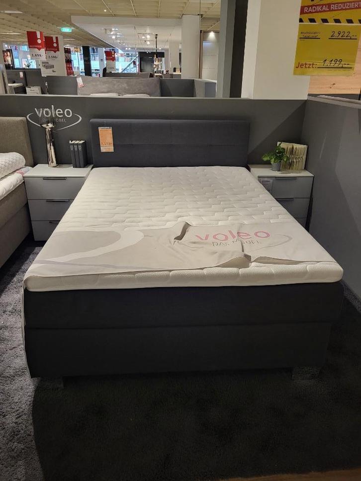 Boxspring 140 x 200, Huis en Inrichting, Slaapkamer | Boxsprings, Zo goed als nieuw, 140 cm, 200 cm, Tweepersoons, Grijs, Ophalen