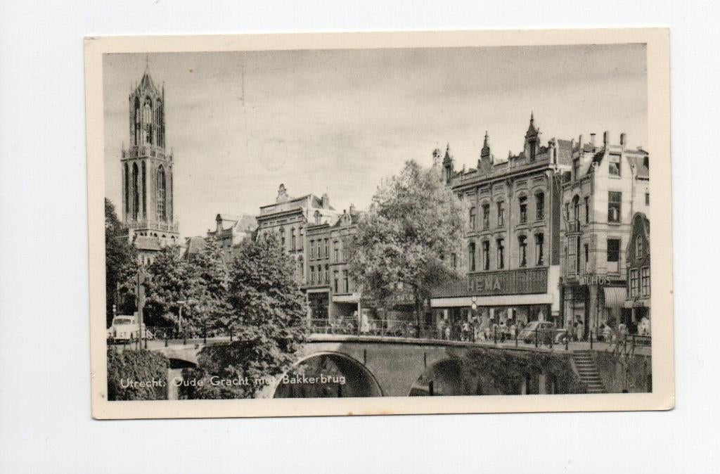 Utrecht. Oude Gracht met Bakkerbrug (HEMA) (1956), Verzamelen, Ophalen of Verzenden, 1940 tot 1960, Gelopen, Utrecht