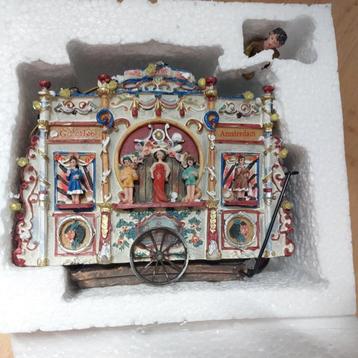 Dickensville Draaiorgel Kersthuisje in Doos beschikbaar voor biedingen