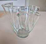 Vintage Art+Design "zakdoek vaas", Overige kleuren, Aardewerk of Porselein, Ophalen of Verzenden, Zo goed als nieuw