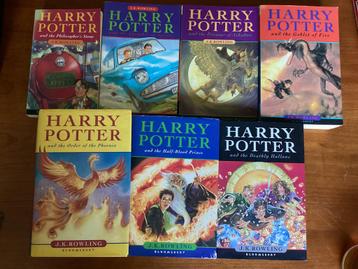 Complete serie Harry Potter van 7 boeken 3 hc en 4 sc beschikbaar voor biedingen