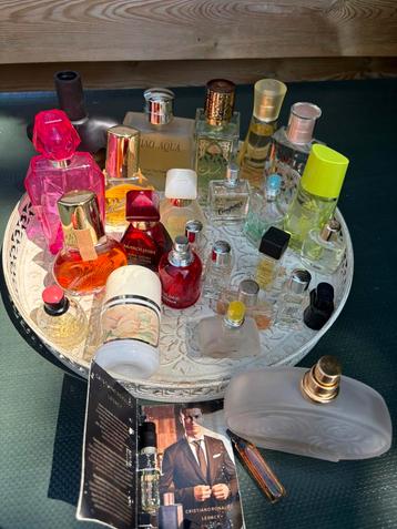 Gebruikte parfums geurtjes beschikbaar voor biedingen