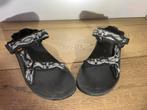Teva Sandalen Maat 36 - Zo Goed Als Nieuw, Ophalen, Zo goed als nieuw, Sandalen of Muiltjes
