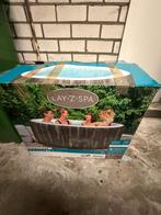 Jacuzzi, Tuin en Terras, Bubbelbaden en Hottubs, Ophalen, Zo goed als nieuw, Filter, Opblaasbaar