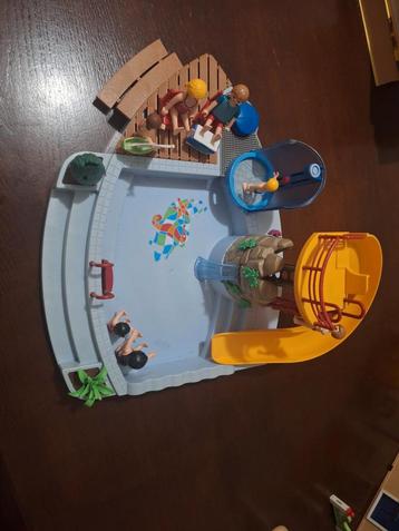 Playmobil Zwembad beschikbaar voor biedingen