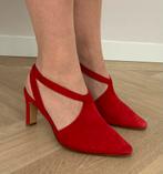 Panara slingback pump rood suède enkelbandjes, Pumps, Panara, Ophalen of Verzenden, Gedragen