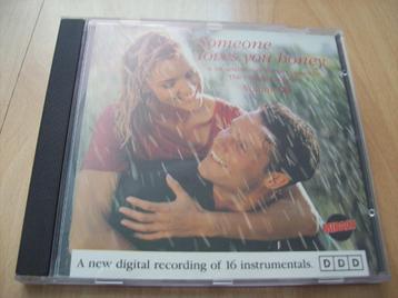 CD - Someone loves you honey - vol. 3 The Twilight Orchestra beschikbaar voor biedingen