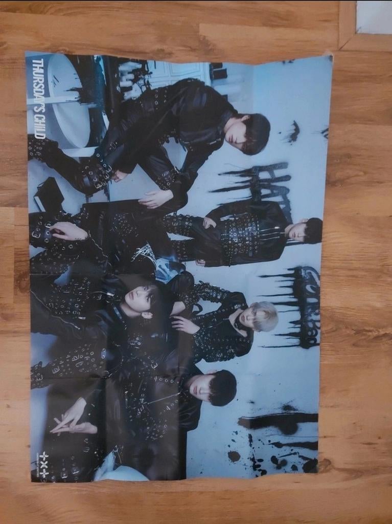 Txt poster - thursday's child - tomorrow x together - Kpop, Ophalen of Verzenden, Zo goed als nieuw, A1 t/m A3, Muziek