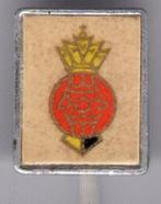 D.O.S. papier aluminium voetbalclub speldje ( Y_040 ), Verzenden, Zo goed als nieuw, Sport, Speldje of Pin