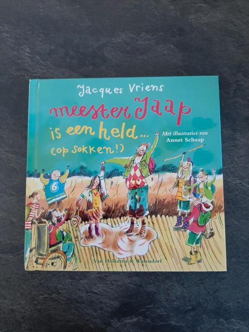 Jacques Vriens - Meester Jaap is een held (op sokken!), Boeken, Kinderboeken | Jeugd | onder 10 jaar, Zo goed als nieuw, Ophalen of Verzenden