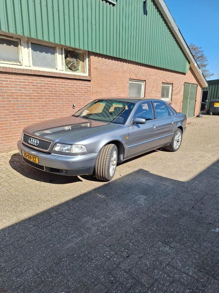 Audi A8 4.2 Quattro 220KW AUT 1997 Grijs, Auto's, Audi, Particulier, A8, 4x4, ABS, Airbags, Airconditioning, Alarm, Android Auto