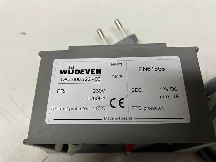 Transformator  220 / 12 Volt  DC - 1 Amp, Hobby en Vrije tijd, Elektronica-componenten, Gebruikt, Ophalen