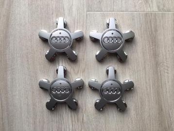 4 naafdoppen Audi A1 8X beschikbaar voor biedingen
