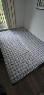 Boxspring 200 cm bij 140 cm, Huis en Inrichting, Gebruikt, 140 cm, Ophalen, Tweepersoons