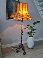 Vintage zeldzame antieke vloerlamp met lederen kap, Antiek en Kunst, Ophalen