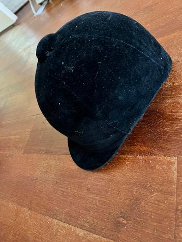 Vintage cap  beschikbaar voor biedingen