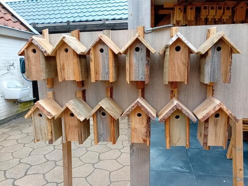 Meerdere vogelhuisjes van douglas hout, Tuin en Terras, Vogelhuisjes en Vogelbaden, Zo goed als nieuw, Ophalen of Verzenden