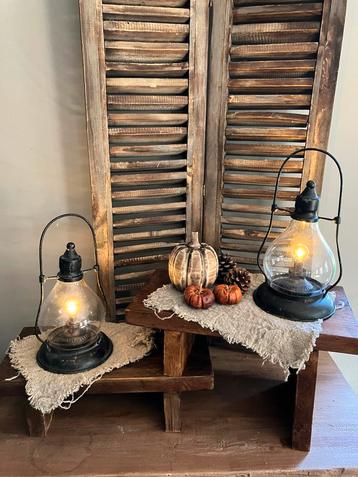Sfeerset Bankjes Lantaarns Herfstdecoratie beschikbaar voor biedingen