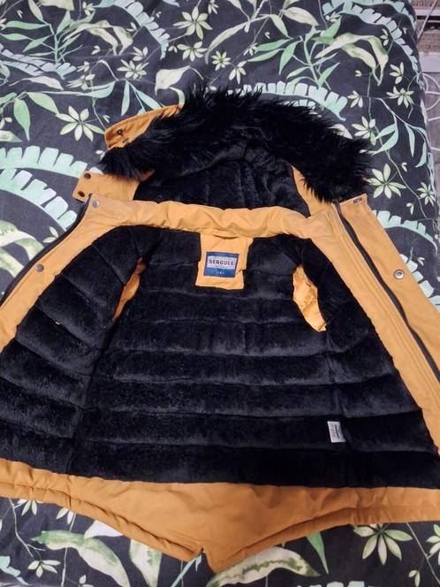 Mooie warme winterjas, Kinderen en Baby's, Kinderkleding | Maat 128, Zo goed als nieuw, Jongen, Jas, Ophalen of Verzenden
