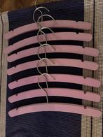 Roze Houten Baby Kledinghangers - Set van 7, Kinderen en Baby's, Babymode-accessoires, Ophalen of Verzenden, Zo goed als nieuw