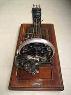 Antieke Gritzner Durlach naaimachine, Antiek en Kunst, Antiek | Naaimachines, Ophalen of Verzenden