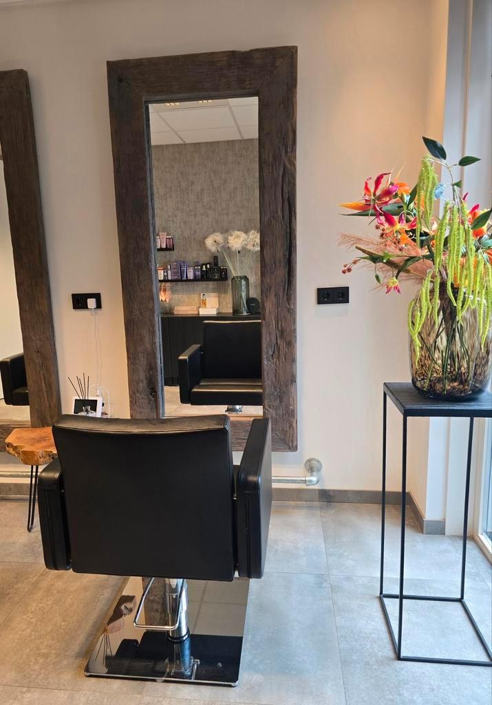 Kappersset kappersstoel, wasbak, spiegel, Huis en Inrichting, Complete inboedels, Ophalen