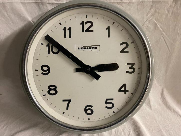 Elektrische Lepaute nevenklok, groot model, Antiek en Kunst, Antiek | Klokken, Ophalen of Verzenden