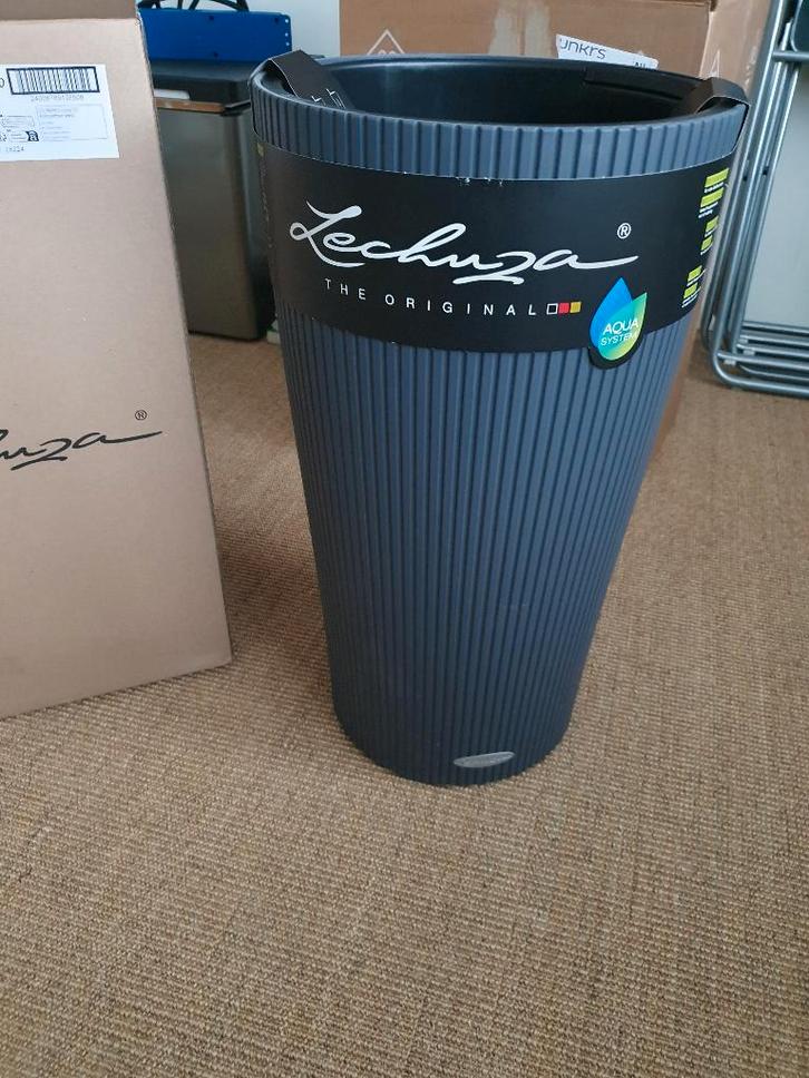 Lechuza plantenpot, Tuin en Terras, Bloempotten, Nieuw, Kunststof, Binnen, Balkon, Tuin, 40 tot 70 cm, 25 tot 40 cm, Rond, Ophalen of Verzenden