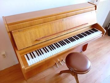 Pleyel studiepiano beschikbaar voor biedingen