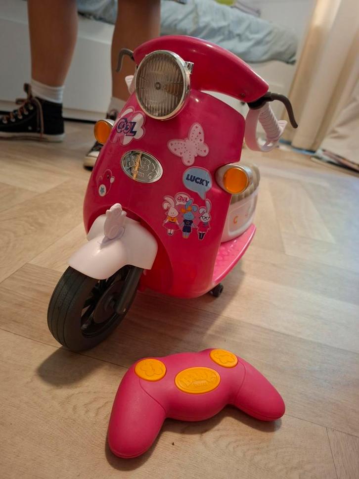 Baby Born Scooter, Kinderen en Baby's, Speelgoed | Buiten | Accuvoertuigen, Gebruikt, Ophalen of Verzenden