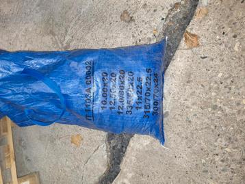 SNEEUW KETTINGEN    ️ beschikbaar voor biedingen