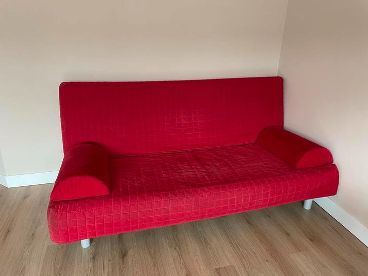 IKEA Slaapbank / Sofabed, Huis en Inrichting, Slaapkamer | Slaapbanken, Gebruikt, Overige maten, Tweepersoons, Rood, Ophalen of Verzenden