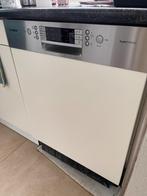 BOSCH Vaatwasser, Witgoed en Apparatuur, Vaatwasmachines, Gebruikt, Minder dan 85 cm, Voorspoelprogramma, Minder dan 10 liter
