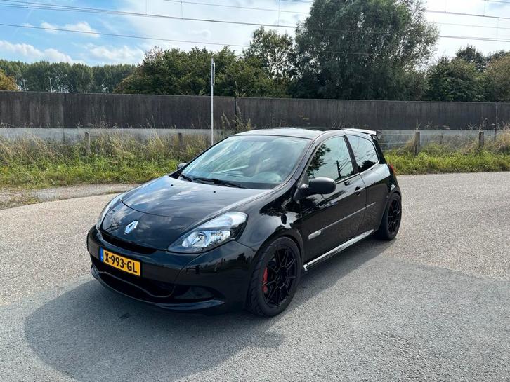 Renault Clio 2.0 16V 200 pk 3D 2009 Zwart, Auto's, Renault, Particulier, ABS, Airbags, Airconditioning, Bluetooth, Boordcomputer