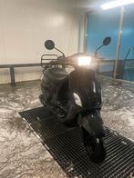 BTC scooter blauw kenteken - Goed onderhouden!, Fietsen en Brommers, Snorfietsen en Snorscooters, Gebruikt, Benzine, Ophalen, Overige merken