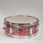 Vintage 14'' Pearl Red Oyster Snare Drum - percussie, Muziek en Instrumenten, Ophalen of Verzenden, Gebruikt, Pearl