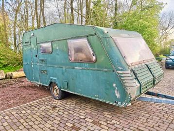 Ruime Kip greyline 4 persoons festival caravan met toilet🏕️ beschikbaar voor biedingen