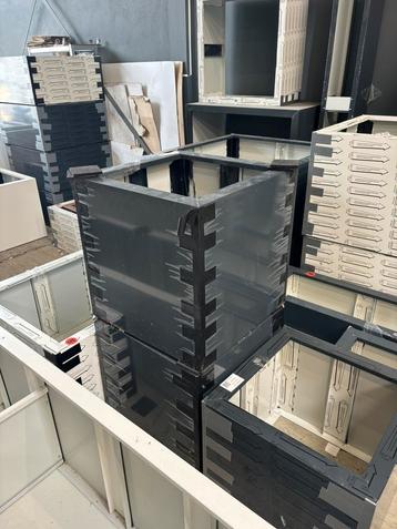 2x stalen plantenbak 60x60x60cm antraciet outlet!! beschikbaar voor biedingen