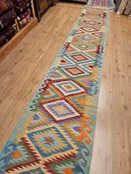 Handgeweven oosterse wollen kelim loper 484x76, Huis en Inrichting, Stoffering | Tapijten en Kleden, Info@SlatsAntiek.nl, Crème