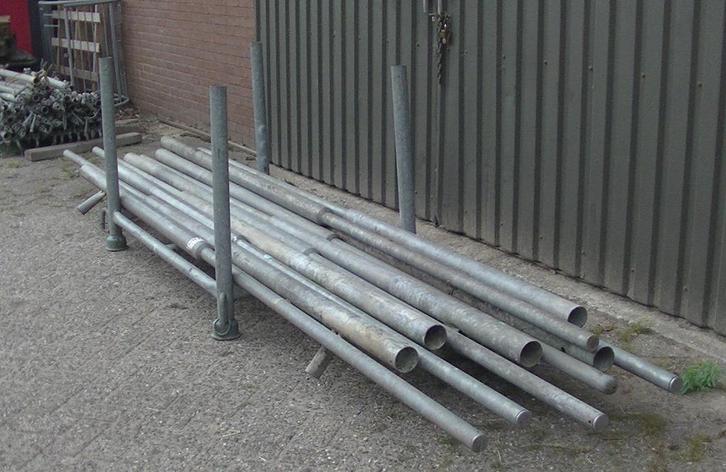 💥Flespalen / flespaal / verkeersbord-paal / palen / buizen, Doe-het-zelf en Verbouw, Zwenkwielen, Gebruikt, Ophalen