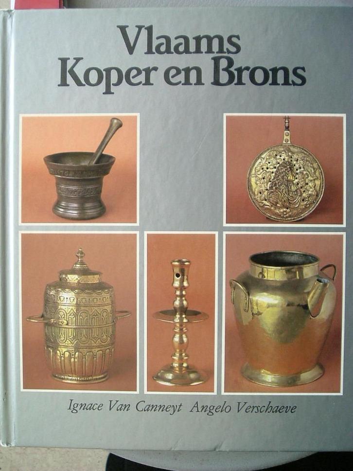 Het boek: Vlaams koper en brons., Antiek en Kunst, Antiek | Koper en Brons, Ophalen of Verzenden
