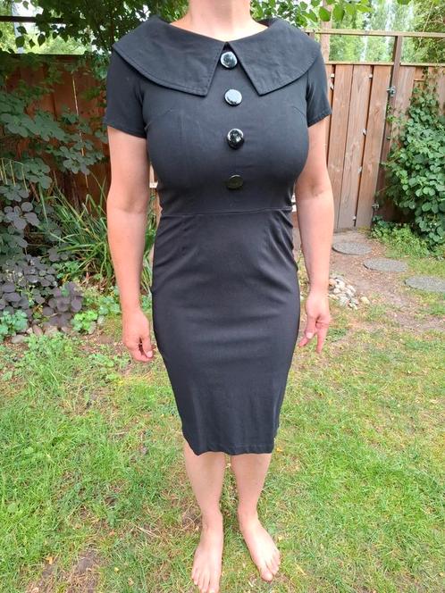Vintage jurkje jaren '60 stijl zwart, Kleding | Dames, Jurken, Zo goed als nieuw, Maat 38/40 (M), Zwart, Onder de knie, Ophalen of Verzenden