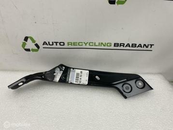 Steun Voorscherm Links Renault Megane 4 NIEUW 631413398R beschikbaar voor biedingen