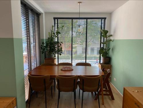Zwarte jaloezieën 2 stuk volledig raam, op maat gemaakt., Huis en Inrichting, Stoffering | Gordijnen en Lamellen, Nieuw, 200 cm of meer