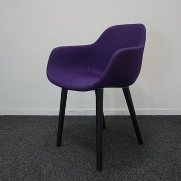 Crassevig Pola Round Vergaderstoelen | Paars | Design Stoel beschikbaar voor biedingen