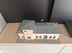 Pola station in nette staat., Hobby en Vrije tijd, Modeltreinen | H0, Overige merken, Gelijkstroom of Wisselstroom, Brug, Tunnel of Gebouw