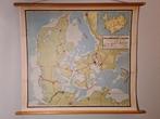 Vintage Schoolkaart Denemarken en Ijsland, Antiek en Kunst, Antiek | Schoolplaten, Ophalen of Verzenden, Aardrijkskunde