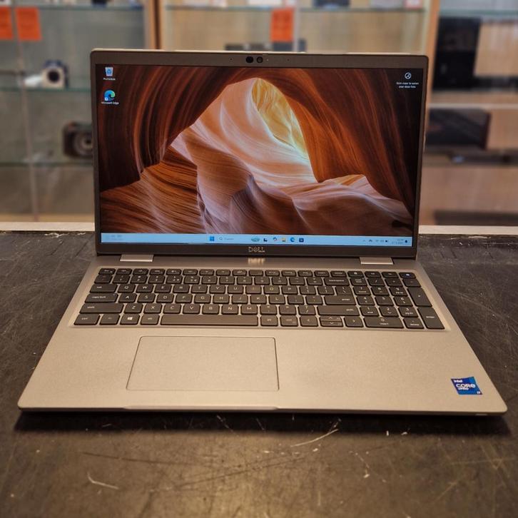 Dell Latitude 5520 Intel Core i7-1185G7 V Pro 16GB 512GB SSD, Computers en Software, Windows Laptops, Zo goed als nieuw